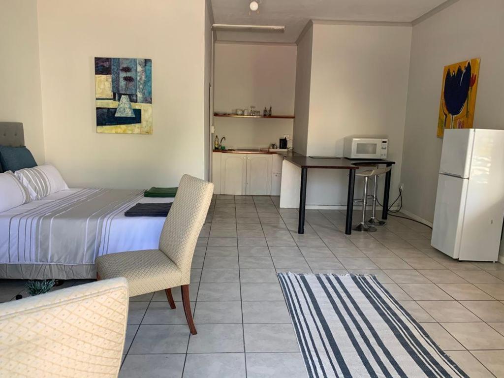 Le Grec Wine Tram Apartment Franschhoek Buitenkant foto